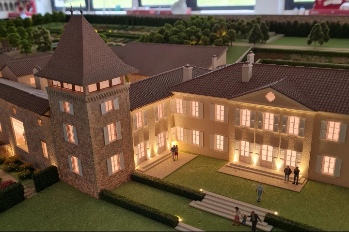 Maquette de promotion immobilière - Château de Poncié
